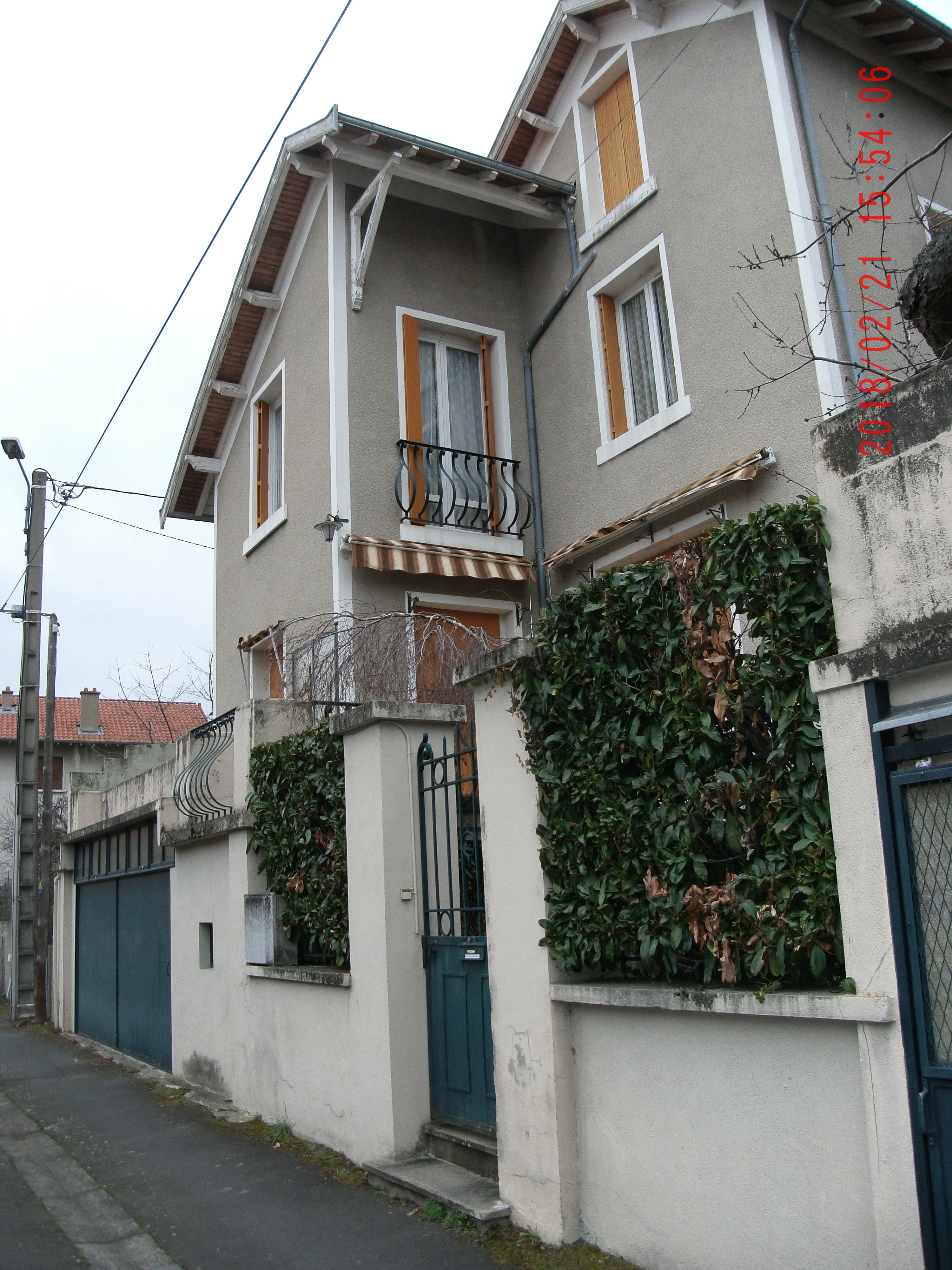 Belle propriété au Puy En Velay 295 000